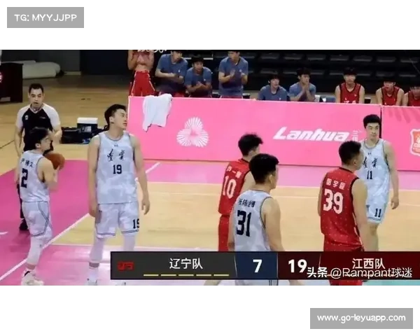 赵维伦王俊杰确认月底归国 旅外双星首次入选成年国家队 赵维伦王俊杰确认月底归国 旅外双星首次入选成年国家队